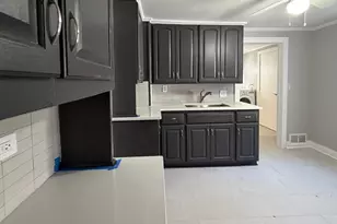 609 1st St, Libertyville, IL 60048 - Photo 10