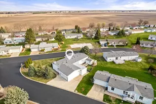 225 Meadowlark Ln, Sandwich, IL 60548 - Photo 24