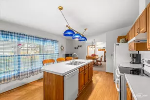 225 Meadowlark Ln, Sandwich, IL 60548 - Photo 10