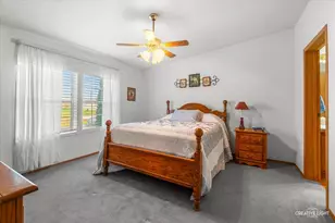 225 Meadowlark Ln, Sandwich, IL 60548 - Photo 6