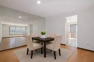 238 Nantucket Harbor, Schaumburg, IL 60193 - Photo 4