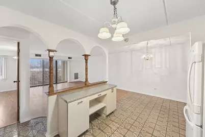 7110 W Cullom Avenue #206, Norridge, IL 60706 - Photo 10