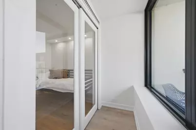 1560 N Sandburg Terrace #1210J, Chicago, IL 60610 - Photo 20