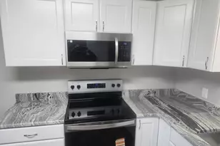 1505 W Ash Ave, Decatur, IL 62526 - Photo 14