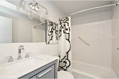 5455 N Sheridan Road #509, Chicago, IL 60640 - Photo 8