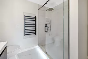 145 E Raleigh Ct, Bloomingdale, IL 60108 - Photo 18