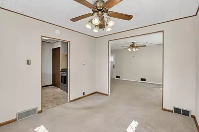 359 Crotty Avenue, Seneca, IL 61360 - Photo 14