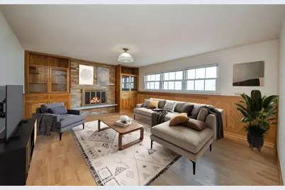 955 Ford Avenue, Elgin, IL 60120 - Photo 10