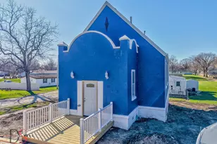 130 W Scott St, Seneca, IL 61360 - Photo 1