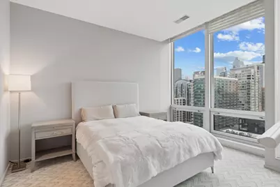 500 W Superior Street #1307, Chicago, IL 60654 - Photo 10