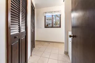 1908 Woodfield Rd, Champaign, IL 61822 - Photo 50