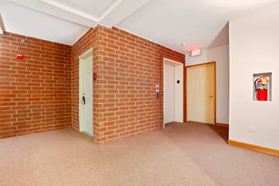 7904 Trinity Circle #2SE, Tinley Park, IL 60487 - Photo 2