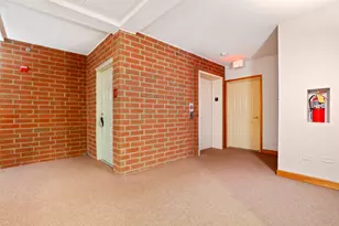 7904 Trinity Cir, Tinley Park, IL 60487 - Photo 2