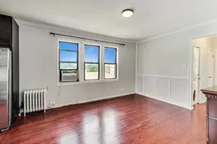 5655 N Spaulding Ave, Chicago, IL 60659 - Photo 8