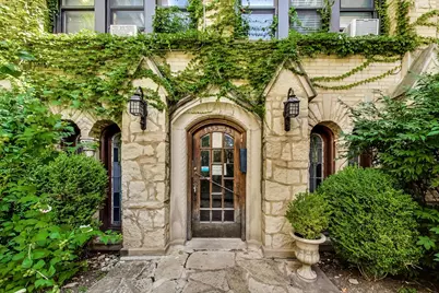 5655 N Spaulding Avenue #3E, Chicago, IL 60659 - Photo 4