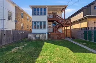 4462 W Wilson Ave, Chicago, IL 60630 - Photo 2