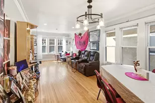 4462 W Wilson Ave, Chicago, IL 60630 - Photo 16