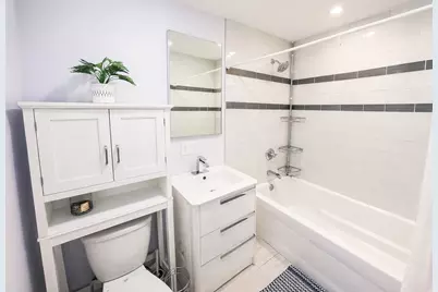 1575 Sandpebble Drive #104, Wheeling, IL 60090 - Photo 8