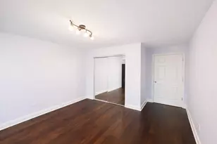 1575 Sandpebble Dr, Wheeling, IL 60090 - Photo 6