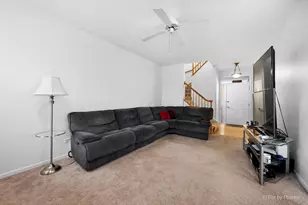 266 Charlotte Ct, Cary, IL 60013 - Photo 8