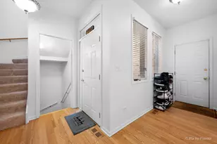 266 Charlotte Ct, Cary, IL 60013 - Photo 6