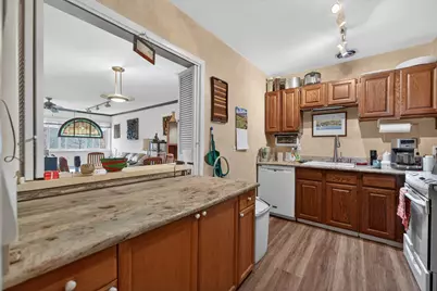 835 Ridge Avenue #507, Evanston, IL 60202 - Photo 4