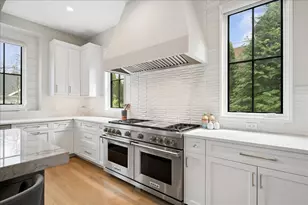 610 Forest Ave, Wilmette, IL 60091 - Photo 34