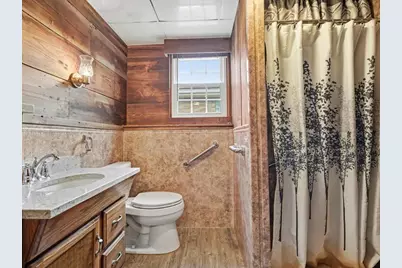 208 NW Madison Street, Hopedale, IL 61747 - Photo 16