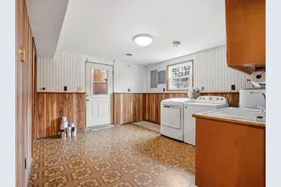 208 NW Madison Street, Hopedale, IL 61747 - Photo 14