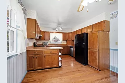 208 NW Madison Street, Hopedale, IL 61747 - Photo 4