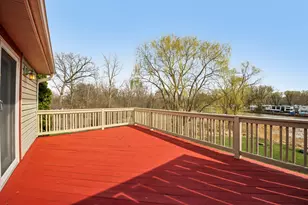 27884 W Riverside Dr, Antioch, IL 60002 - Photo 16