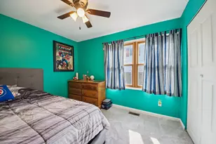 27884 W Riverside Dr, Antioch, IL 60002 - Photo 10