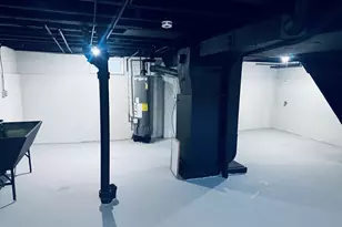 35 166th Pl, Calumet City, IL 60409 - Photo 18