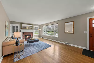 904 Gamon Road, Wheaton, IL 60189 - Photo 4