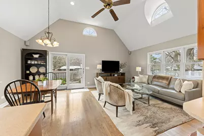 904 Gamon Road, Wheaton, IL 60189 - Photo 12