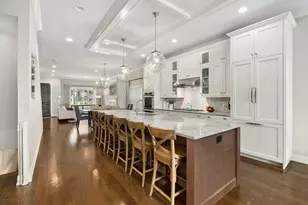 1648 W Fletcher St, Chicago, IL 60657 - Photo 10