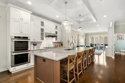 1648 W Fletcher Street, Chicago, IL 60657 - Photo 8