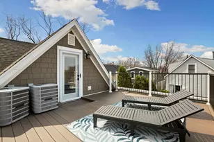 1648 W Fletcher St, Chicago, IL 60657 - Photo 34