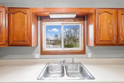 304 Eagle Bluff Drive, Oakwood, IL 61858 - Photo 20