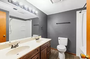 304 Eagle Bluff Dr, Oakwood, IL 61858 - Photo 28