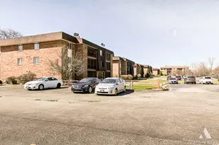 9114 W 140th St, Orland Park, IL 60462 - Photo 6