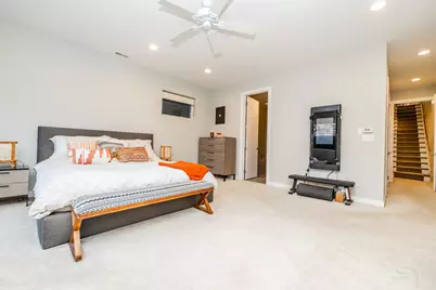 875 N Marshfield Avenue #1, Chicago, IL 60622 - Photo 18