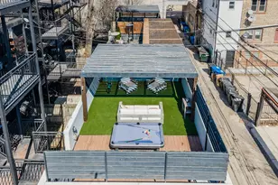 875 N Marshfield Ave, Chicago, IL 60622 - Photo 30