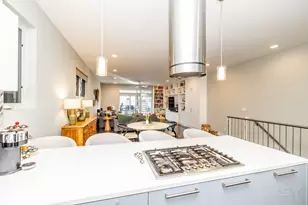 875 N Marshfield Ave, Chicago, IL 60622 - Photo 12