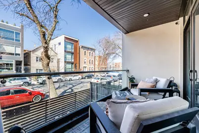 875 N Marshfield Avenue #1, Chicago, IL 60622 - Photo 4