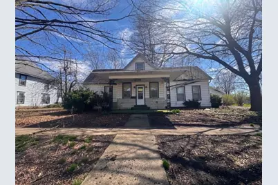 18 W Vine Street, Piper City, IL 60959 - Photo 1