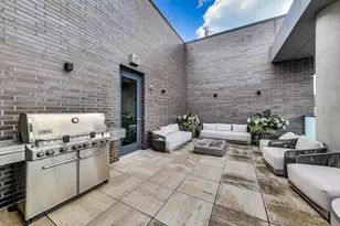 360 W Erie St, Chicago, IL 60654 - Photo 34