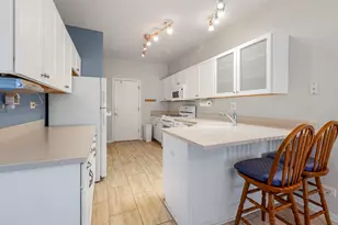 316 Haber Rd, Cary, IL 60013 - Photo 4