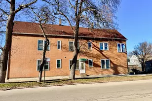 8757 S Marquette Ave, Chicago, IL 60617 - Photo 6