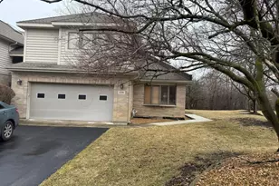 229 Shea Dr, Flossmoor, IL 60422 - Photo 1